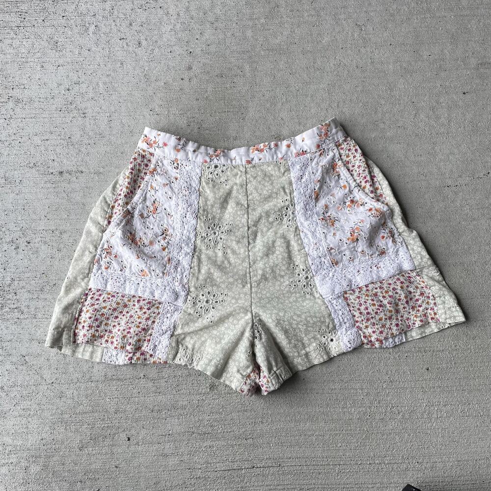 patchwork cottage coquette pastel floral shorts dainty coastal cowgirl boho | XS